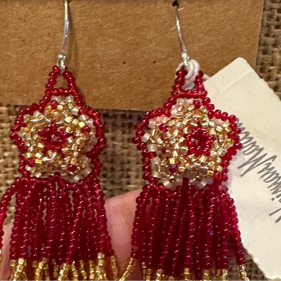 NWT Gorgeous Seed Bead Earrings by Neiman Marcus, flower w/ dangles red & gold - Picture 6 of 9